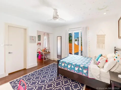 275 Costanera Road Coral Gables FL 33143