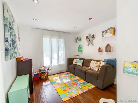 275 Costanera Road Coral Gables FL 33143
