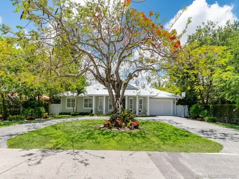 8020 SW 62nd Avenue South Miami FL 33143
