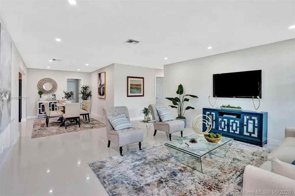 751 NW 39th Street Oakland Park FL 33309
