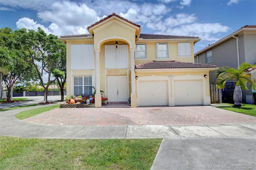 16437 SW 78th Terrace Miami FL 33193