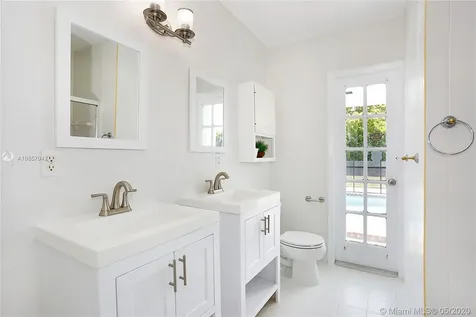 15025 SW 82nd Avenue Palmetto Bay FL 33158