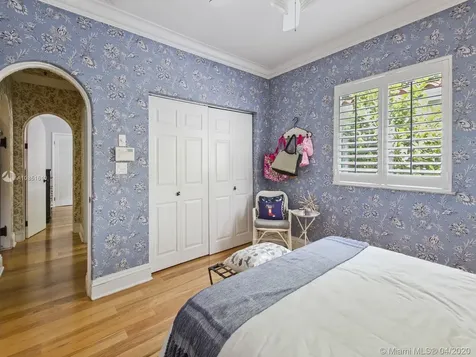 107 Sarto Avenue Coral Gables FL 33134