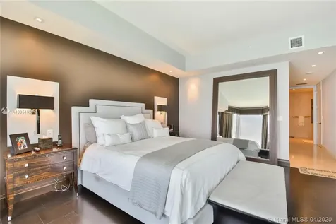 16051 Collins Avenue Sunny Isles Beach FL 33160