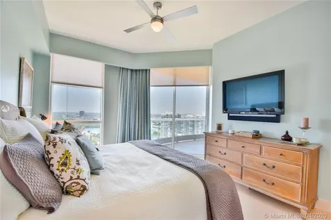 16051 Collins Avenue Sunny Isles Beach FL 33160