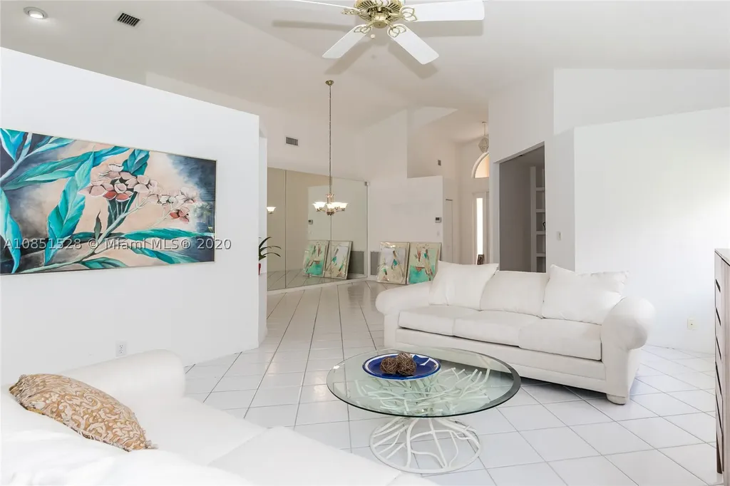 5041 NW 95th Drive Coral Springs FL 33076