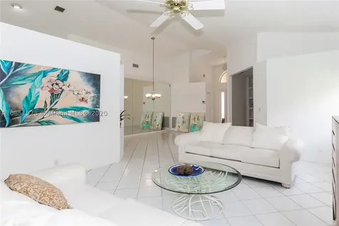 5041 NW 95th Drive Coral Springs FL 33076
