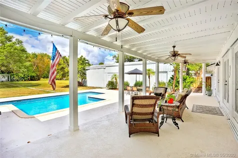 15740 SW 79th Avenue Palmetto Bay FL 33157