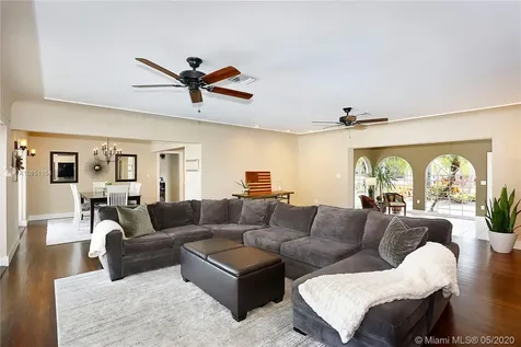 15740 SW 79th Avenue Palmetto Bay FL 33157