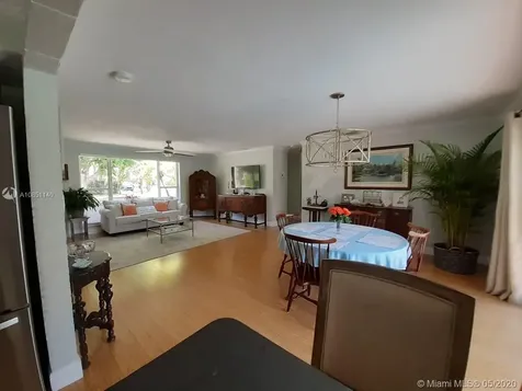 220 SE 9th Street Pompano Beach FL 33060