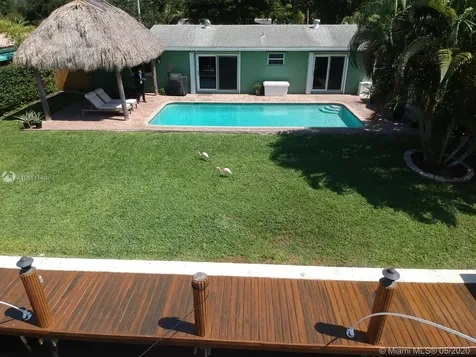 220 SE 9th Street Pompano Beach FL 33060