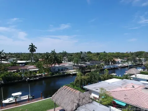 220 SE 9th Street Pompano Beach FL 33060