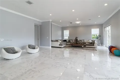 1069 Nautica Drive Weston FL 33327