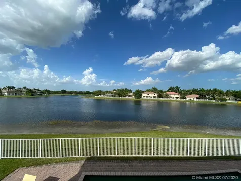 1069 Nautica Drive Weston FL 33327