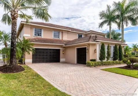 1069 Nautica Drive Weston FL 33327