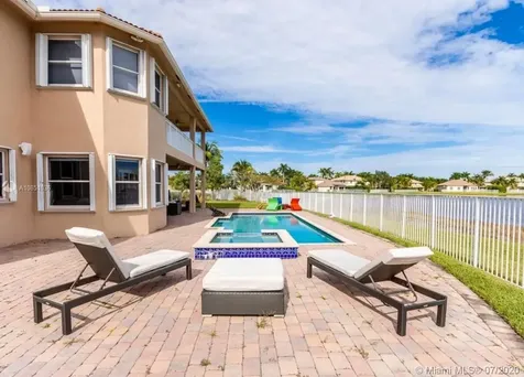 1069 Nautica Drive Weston FL 33327