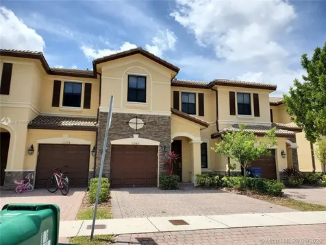 11282 NW 88th Terrace Doral FL 33178