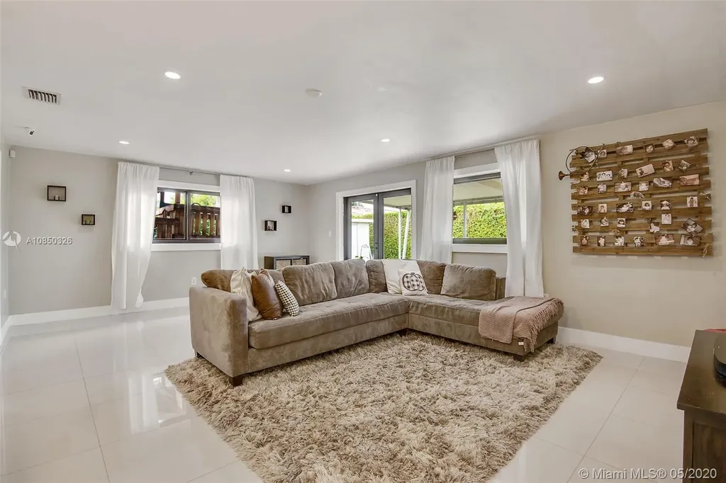 7434 SW 127th Court Miami FL 33183
