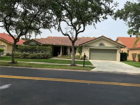 1591 Eastlake Way Weston FL 33326