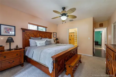 11515 NE 6th Avenue Biscayne Park FL 33161