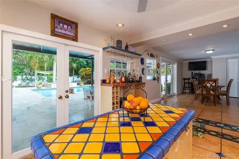 11515 NE 6th Avenue Biscayne Park FL 33161