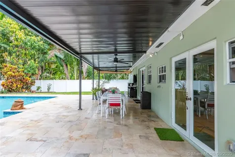11515 NE 6th Avenue Biscayne Park FL 33161