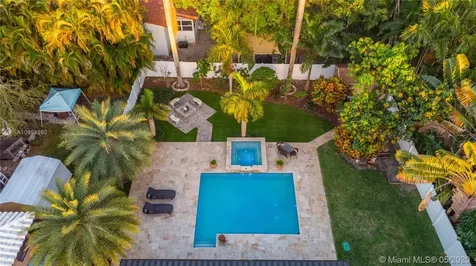 11515 NE 6th Avenue Biscayne Park FL 33161