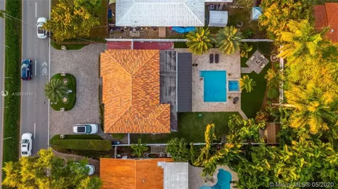 11515 NE 6th Avenue Biscayne Park FL 33161