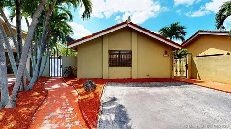 11304 SW 24th Terrace Miami FL 33165