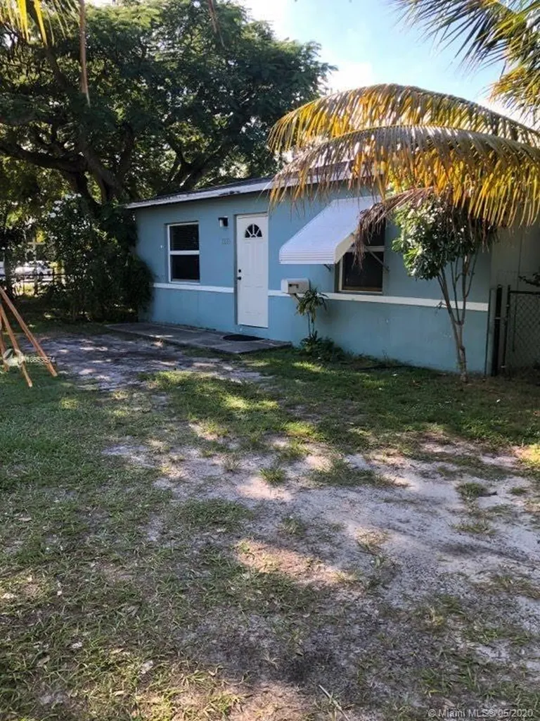 13510 NW 5th Avenue North Miami FL 33168