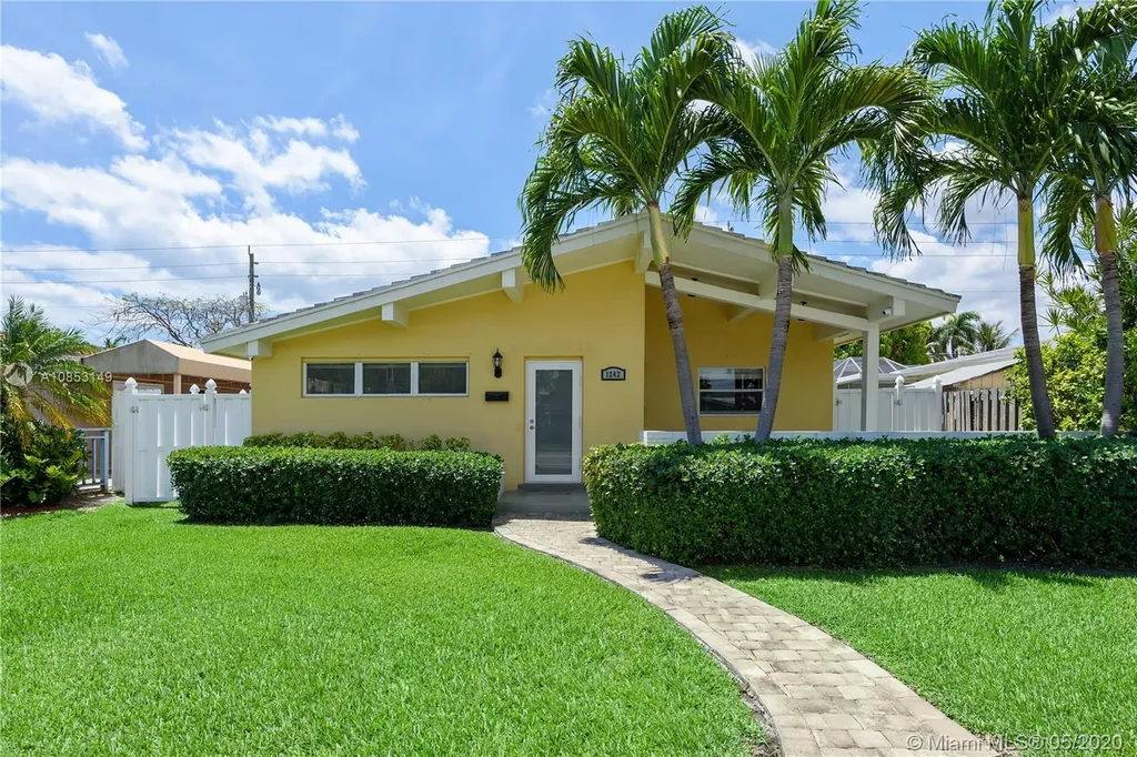 1242 Johnson Street Hollywood FL 33019