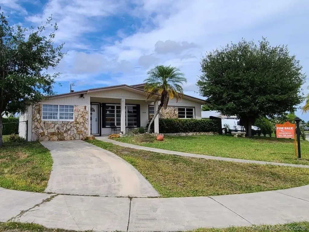 11835 SW 173rd Terrace Miami FL 33177