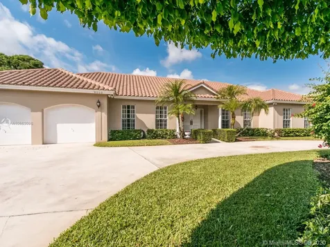 9010 S Lake Dasha Drive Plantation FL 33324