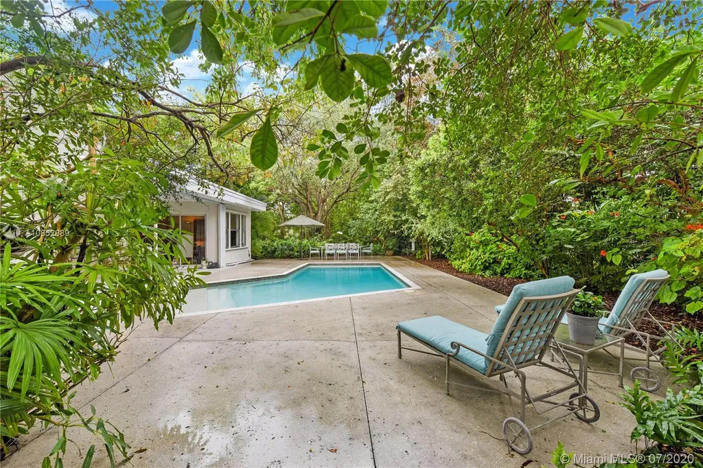 15540 SW 78th Place Palmetto Bay FL 33157