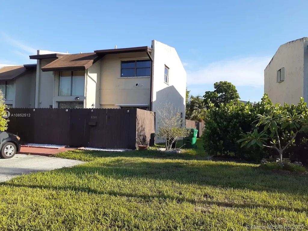 11341 SW 69th Terrace Miami FL 33173