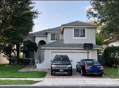 9907 NW 20th Street Pembroke Pines FL 33024