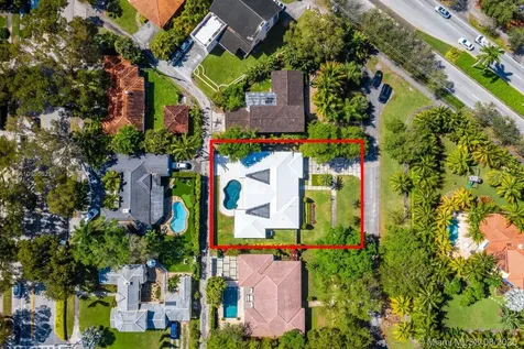 960 NE 97 Street Miami Shores FL 33138