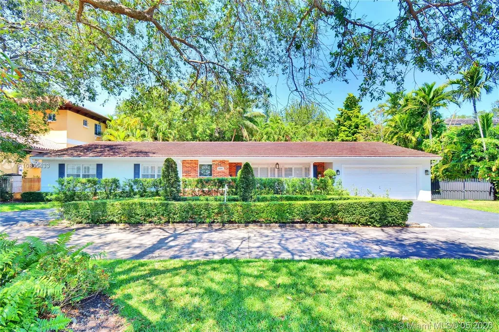 6880 Maynada Street Coral Gables FL 33146