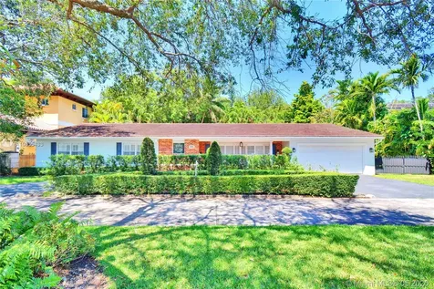6880 Maynada Street Coral Gables FL 33146