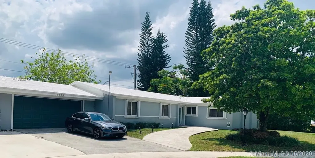 10530 SW 103rd Avenue Miami FL 33176