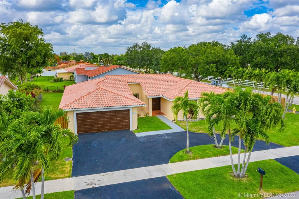 11305 SW 58th Street Cooper City FL 33330