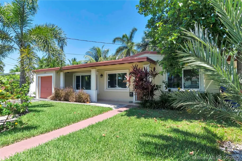 1163 Hayes Street Hollywood FL 33019