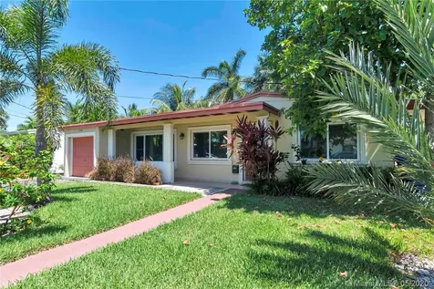 1163 Hayes Street Hollywood FL 33019