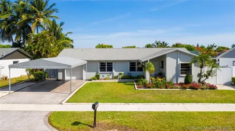 14831 SW 71st Street Miami FL 33193