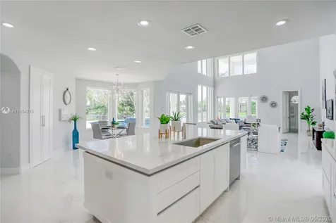 2663 Birch Terrace Davie FL 33330
