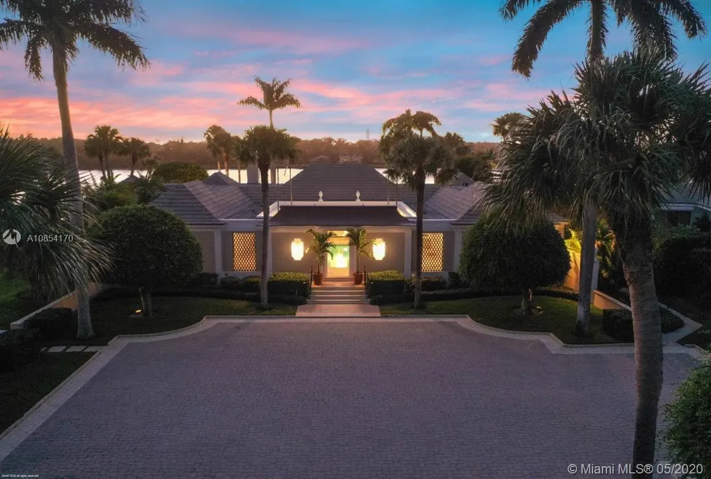 24 Riverview Road Hobe Sound FL 33455