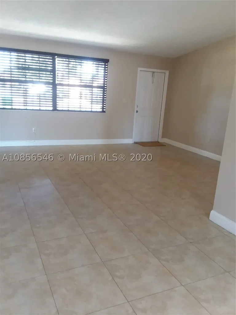 8435 SW 147th Place Miami FL 33193