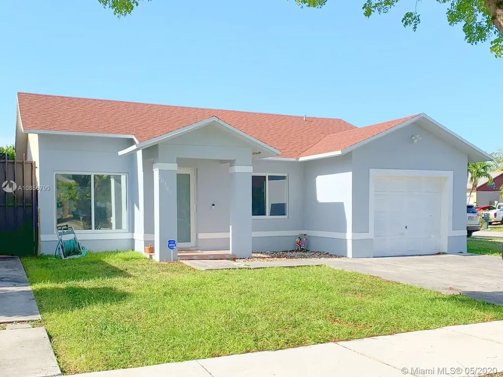 10381 SW 211th Street Cutler Bay FL 33189