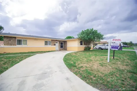 18520 NW 22nd Place Miami Gardens FL 33056