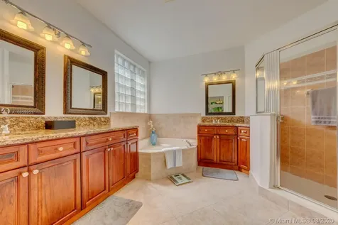 1638 Eagle Bend Weston FL 33327